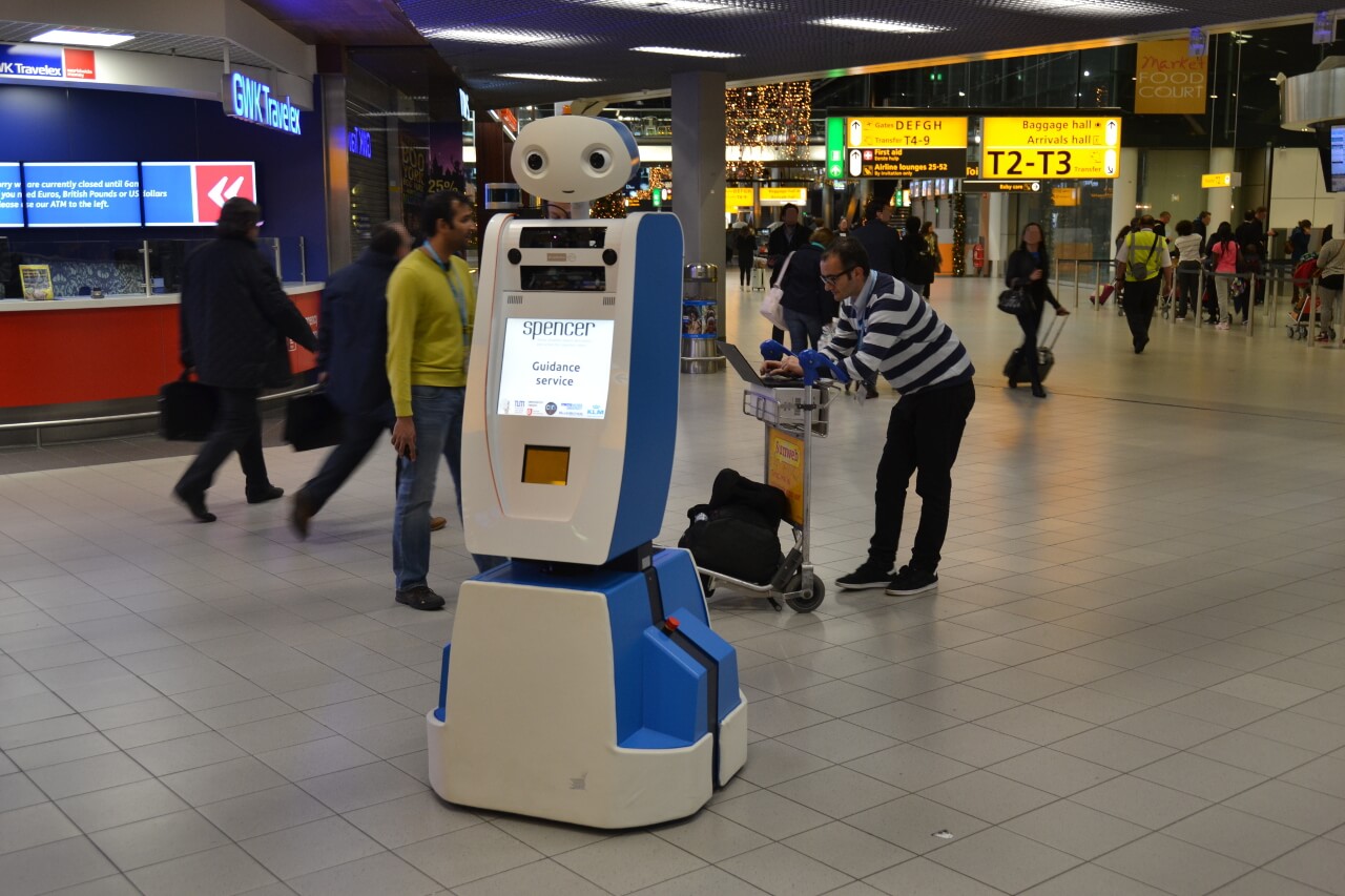 SPENCER_Schiphol_robotik-lynx